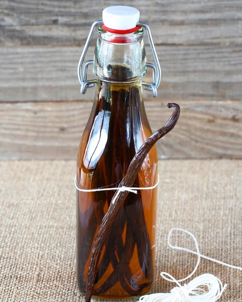 Homemade Vanilla Extract